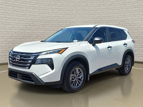 Certified 2024 Nissan Rogue S FWD image 1