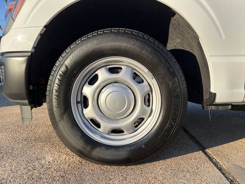 Used 2024 Ford F150 XL image 24