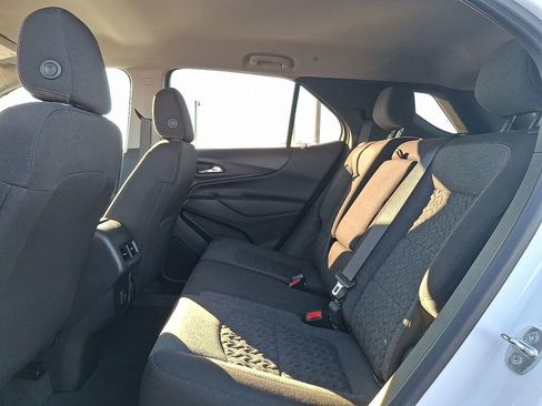 Used 2022 Chevrolet Equinox LT image 9