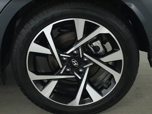 Used 2022 Hyundai Kona Limited w/ Cargo Package image 41