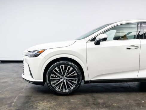 Used 2023 Lexus RX 350 Premium image 10