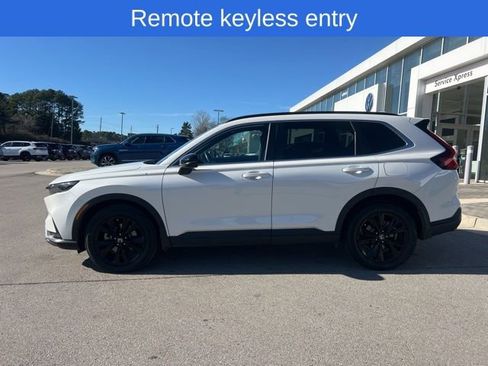 Used 2025 Honda CR-V Sport Touring image 9