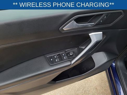 Used 2021 Volkswagen Tiguan SE image 21