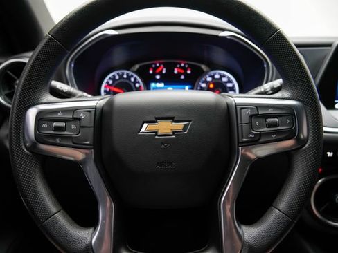 Used 2022 Chevrolet Blazer LT w/ LPO, Black Accent Package FWD image 32