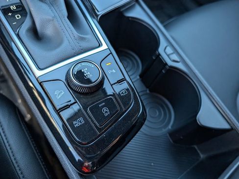 Used 2025 Kia Sportage X-Line w/ Premium Package image 30