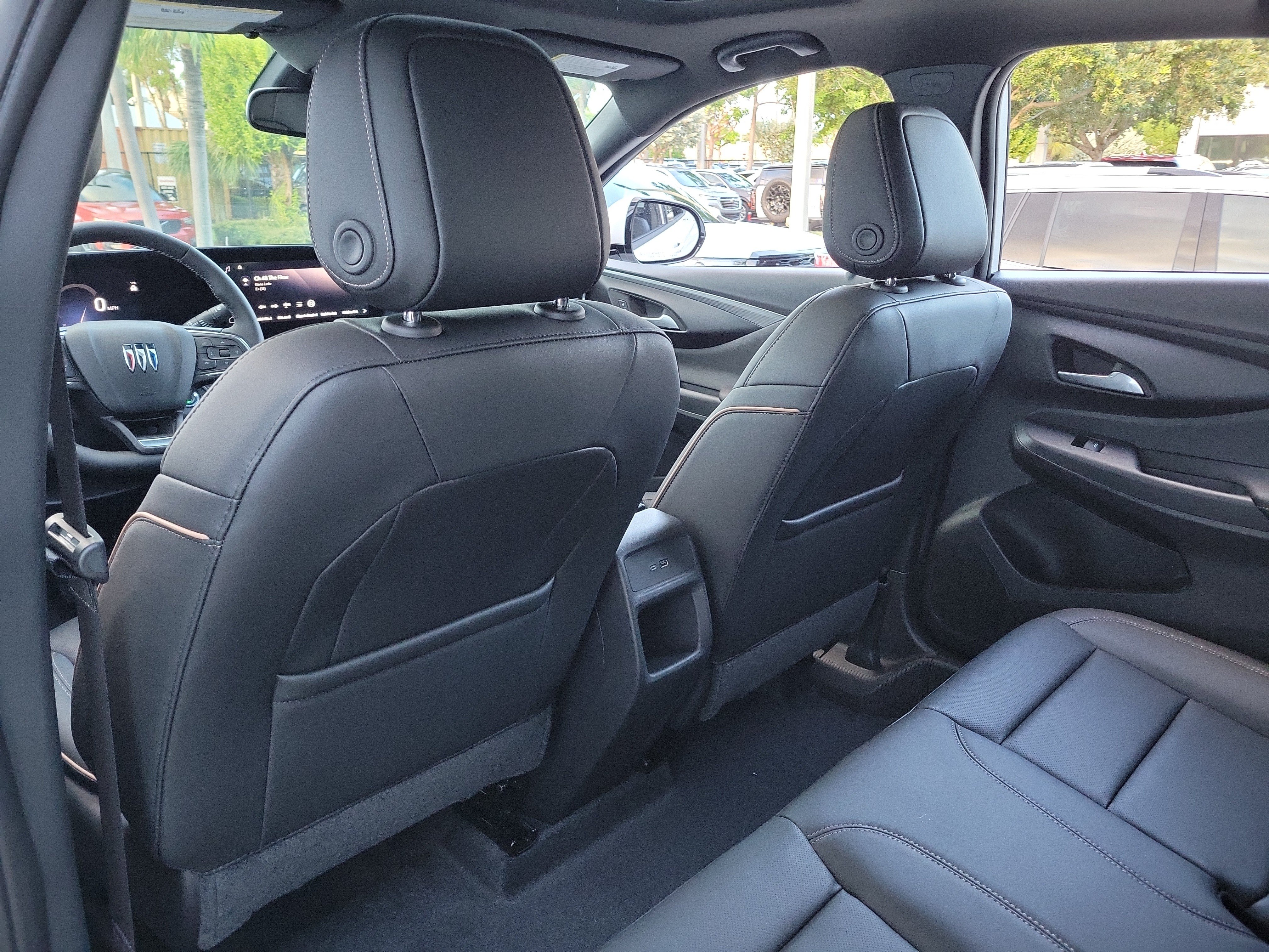 New 2026 Buick Envista Avenir FWD image 13
