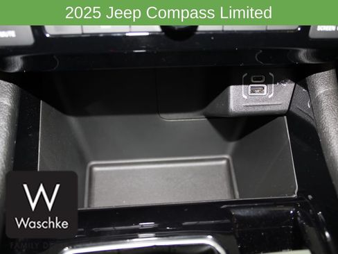 New 2025 Jeep Compass Limited w/ Sun & Sound Group AWD/4WD image 29