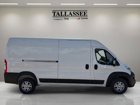 New 2024 RAM ProMaster 2500 w/ Quick Order Package 22H SLT+ image 4
