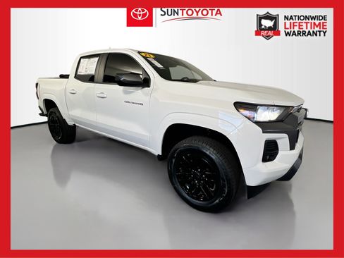 Used 2023 Chevrolet Colorado LT w/ LT Convenience Package image 1