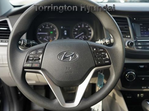 Used 2017 Hyundai Tucson SE image 10