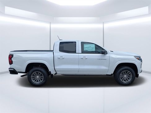 New 2025 Chevrolet Colorado LT w/ Advanced Trailering Package image 2