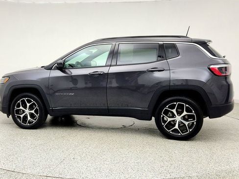 Used 2024 Jeep Compass Limited AWD/4WD image 8