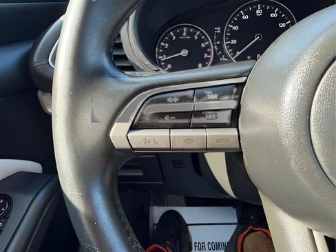 Used 2020 MAZDA MAZDA3 Sedan w/ Select Package image 17