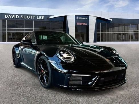 Used 2024 Porsche 911 Carrera S RWD image 4