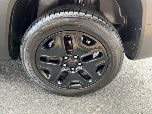 Used 2020 Jeep Renegade Sport AWD/4WD image 16