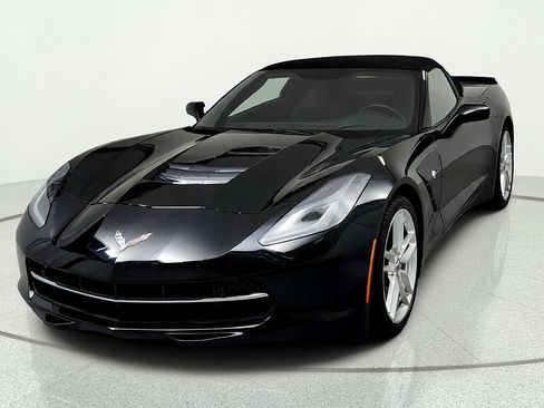 Used 2016 Chevrolet Corvette Stingray Convertible w/ 2LT Preferred Equipment Group RWD image 8
