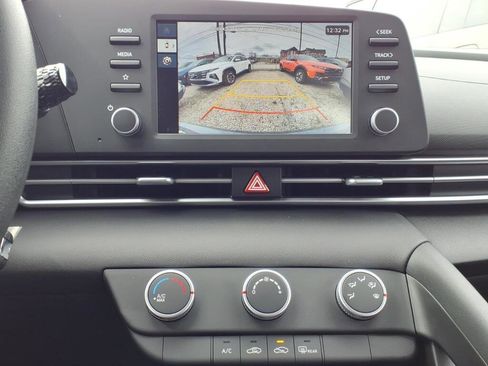 New 2026 Hyundai Elantra SE w/ Cargo Package FWD image 9