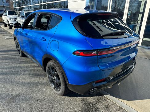 New 2024 Dodge Hornet R/T Plus w/ Tech Pack Plus w/o Parking image 3