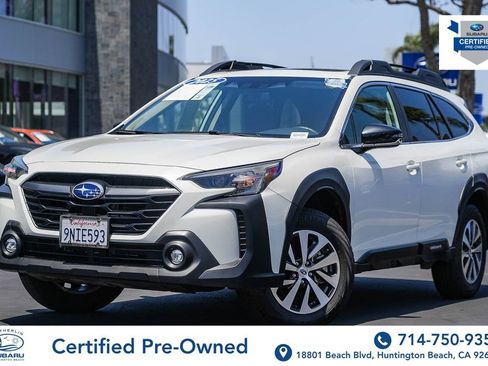 Certified 2025 Subaru Outback Premium AWD/4WD image 1