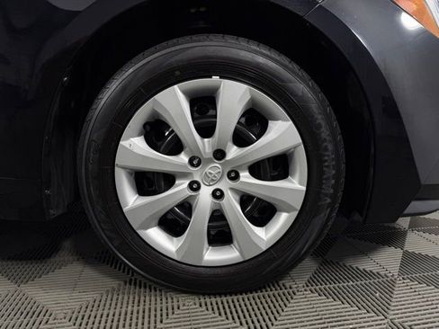 Used 2024 Toyota Corolla LE image 11