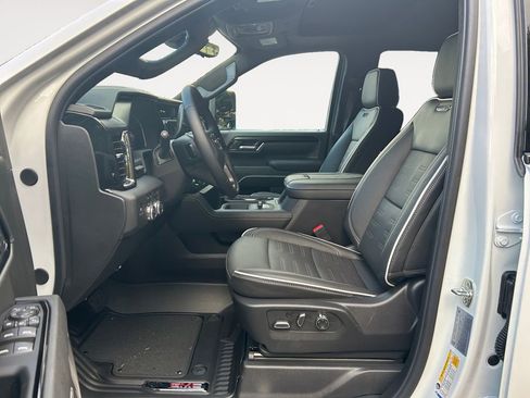 New 2026 GMC Sierra 2500 AT4X image 15