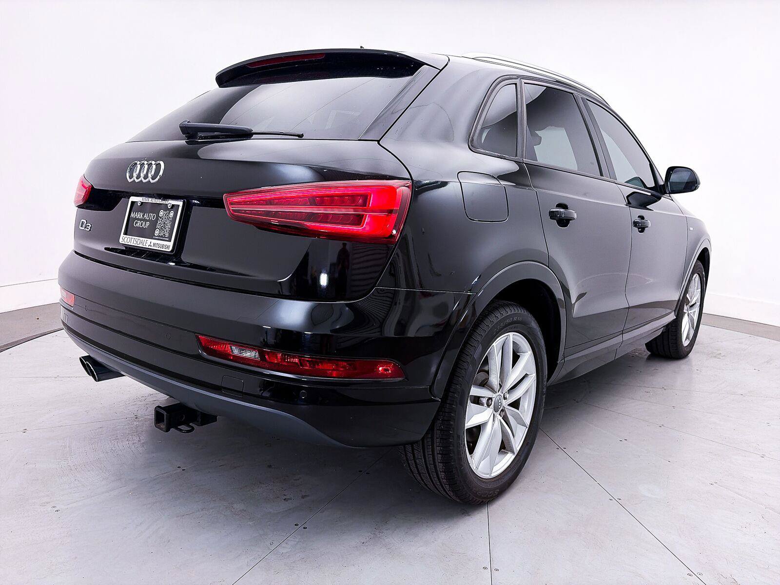 Used 2018 Audi Q3 2.0T Premium w/ Convenience Package FWD image 10