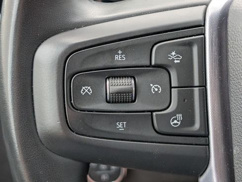 Used 2025 GMC Sierra 1500 SLT AWD/4WD image 22