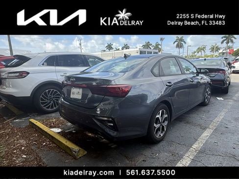 Used 2021 Kia Forte LXS image 7