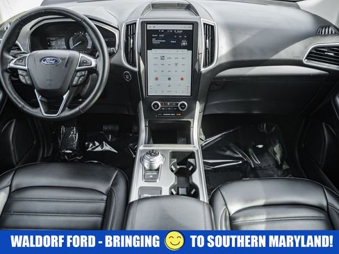Used 2024 Ford Edge SEL image 21