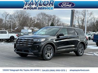 New 2026 Ford Explorer Active w/ Active Comfort Package