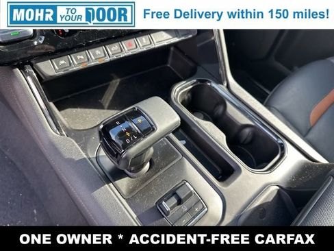 Used 2024 GMC Sierra 1500 AT4 w/ AT4 Preferred Package image 17