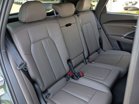 New 2025 Audi Q5 Premium image 11