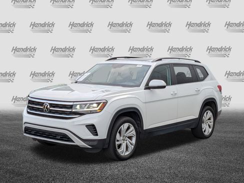 Used 2023 Volkswagen Atlas SE w/ Panoramic Sunroof Package FWD image 5