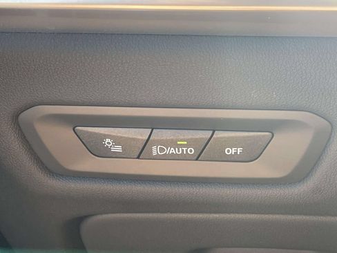 Used 2025 BMW X6 M60i AWD/4WD image 38