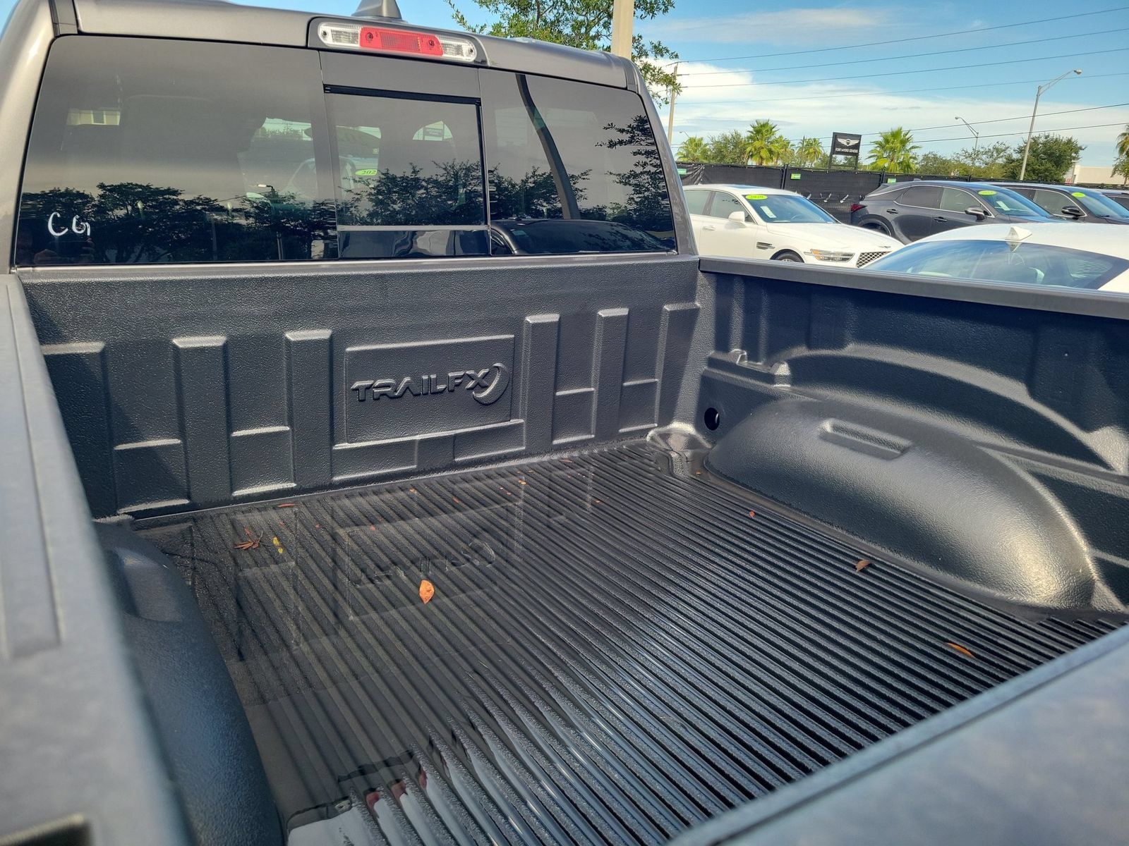 Used 2026 RAM 1500 Laramie AWD/4WD image 11