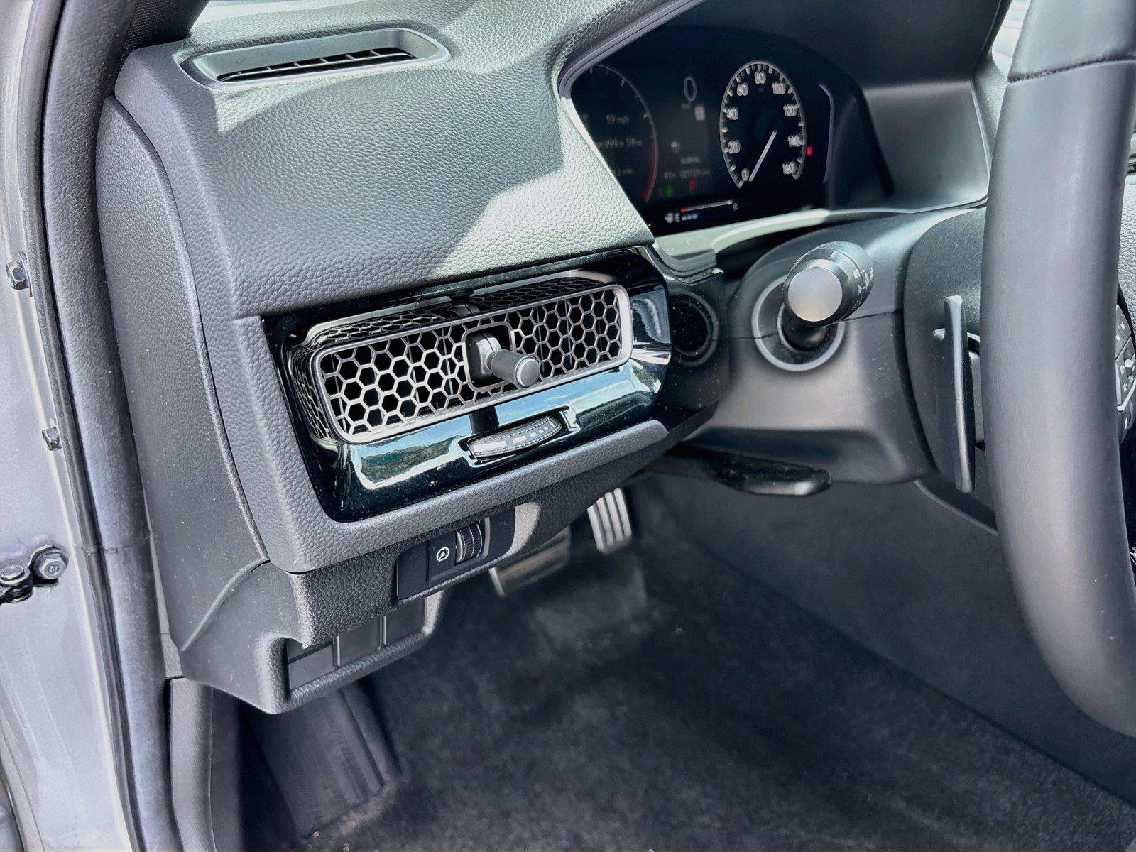 Certified 2025 Honda Civic Sport image 11