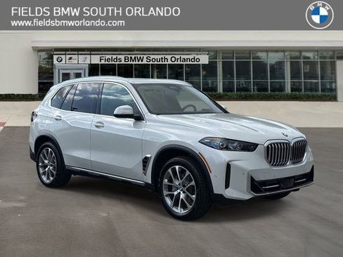 New 2026 BMW X5 sDrive40i w/ Premium Package RWD image 1