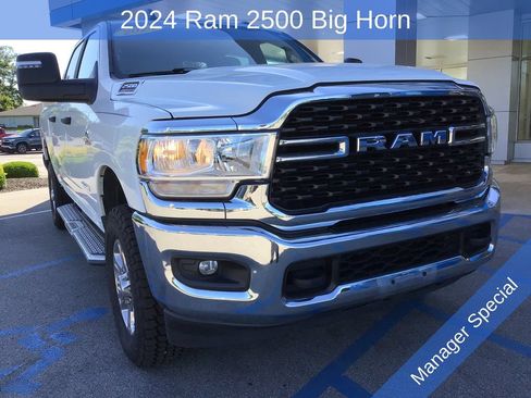 Used 2024 RAM 2500 Big Horn AWD/4WD image 3