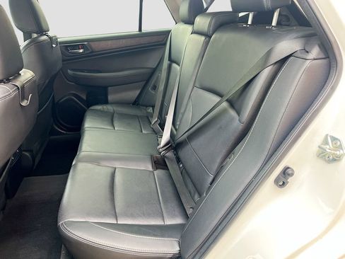 Used 2017 Subaru Outback 3.6R Limited AWD/4WD image 26
