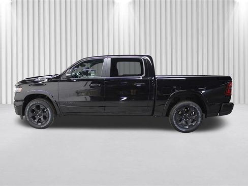 New 2026 RAM 1500 Big Horn AWD/4WD image 7