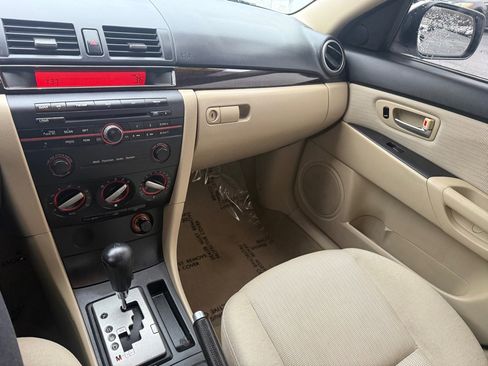Used 2008 MAZDA MAZDA3 i Touring image 15