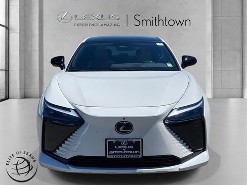 Certified 2024 Lexus RZ 300e Premium w/ Accessory Package (Z1) FWD image 2