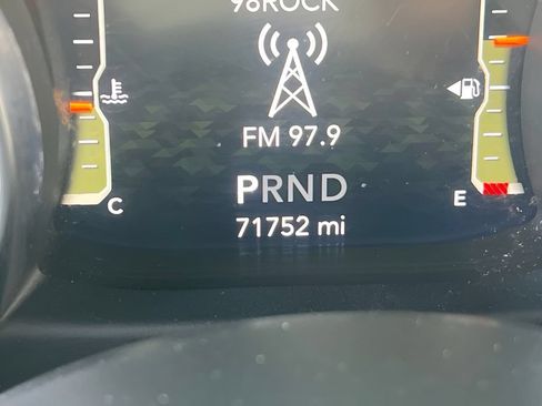Used 2021 Jeep Gladiator Sport AWD/4WD image 27