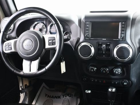 Used 2017 Jeep Wrangler Unlimited Sahara w/ Quick Order Package 24E Chief image 8