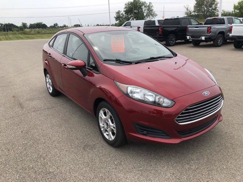 Used 2015 Ford Fiesta SE FWD image 7