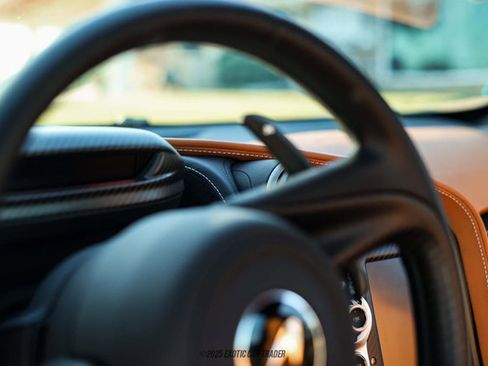 Used 2022 McLaren 720S Spider image 41