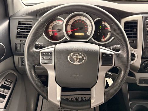 Used 2013 Toyota Tacoma 4x4 Double Cab w/ SR5 Pkg image 30