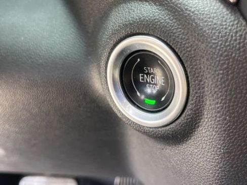 Used 2020 Chevrolet Silverado 1500 RST AWD/4WD image 22