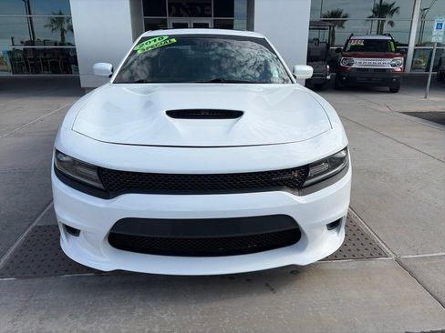 Used 2018 Dodge Charger R/T Scat Pack RWD image 8