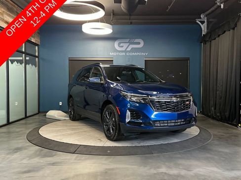 Used 2022 Chevrolet Equinox RS w/ Infotainment Package AWD/4WD image 1